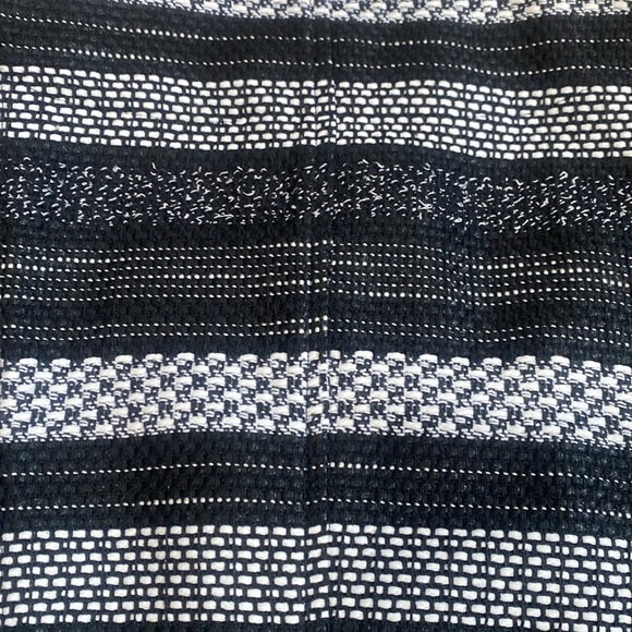 AirField Striped Black and White Blazer - Picture 8 of 17